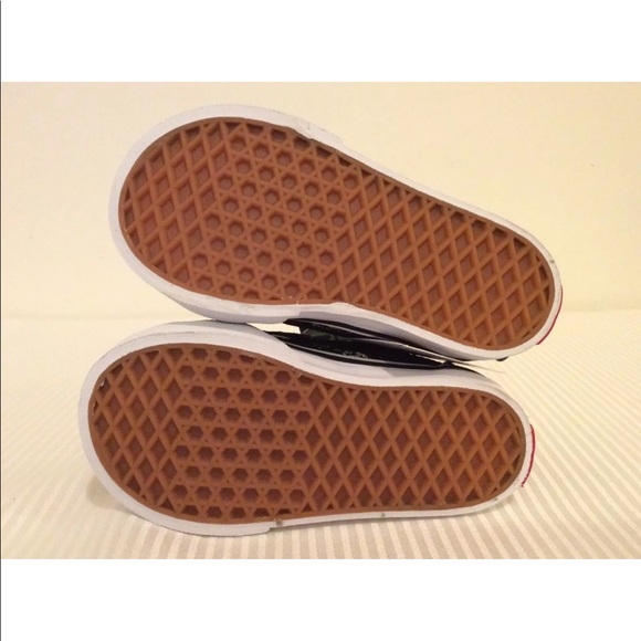 Vans x Peanuts Sk8-Hi Zip Glow Mummies Sneakers - Picture 5 of 8